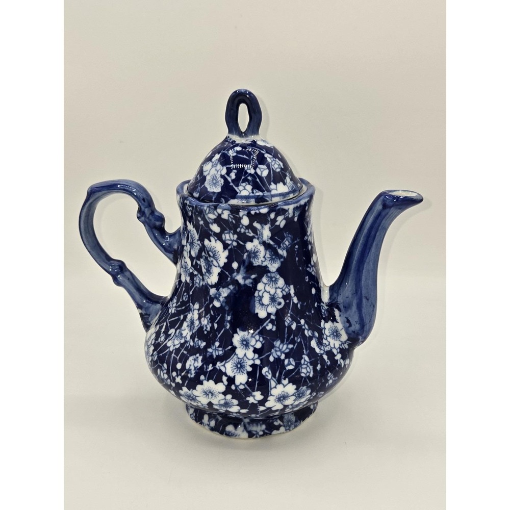 Antique Blue and White Chintz Floral Ceramic Teapot with‎ Lid Calico Style